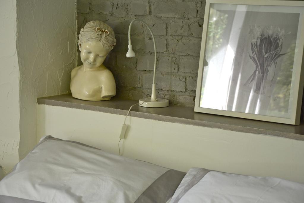 Chambres D'Hotes, Gites La Petite Madeleine La Madelaine-sous-Montreuil Ngoại thất bức ảnh